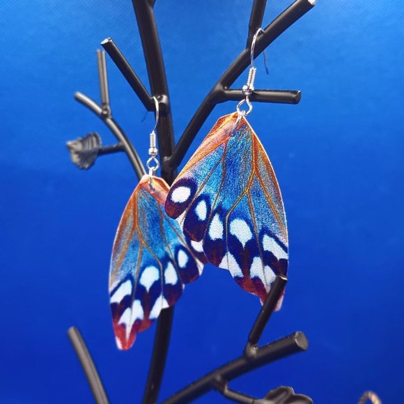 Vegan Leather Blue/Orange Butterfly Wing Earrings. - Picture 4 of 4